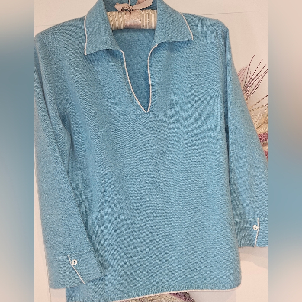 Loro Piana 44 8 M polo collar 3/4 sleeve Cashmere sweater.